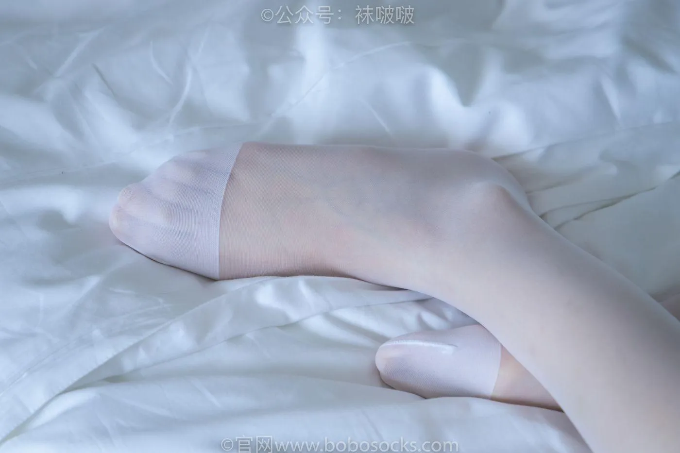 [BoBoSocks袜啵啵]NO.066 小甜豆-女仆装、高跟鞋、薄白丝 [134P]插图7